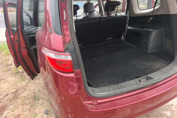 Used CHANGAN KAICHENG Oushang A600 2016 1.5L Manual Luxury 7-Seater Rear Left 45 Deg