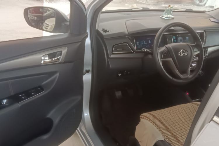 Used CHANGAN KAICHENG Oushang A600 2016 1.5L Manual Luxury 7-Seater Driver Seat
