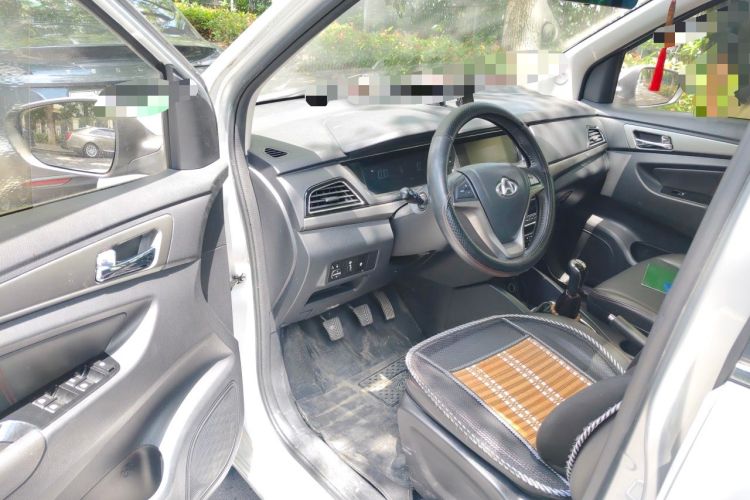 Used CHANGAN KAICHENG Oushang A600 2016 1.5L Manual Luxury 7-Seater Driver Seat