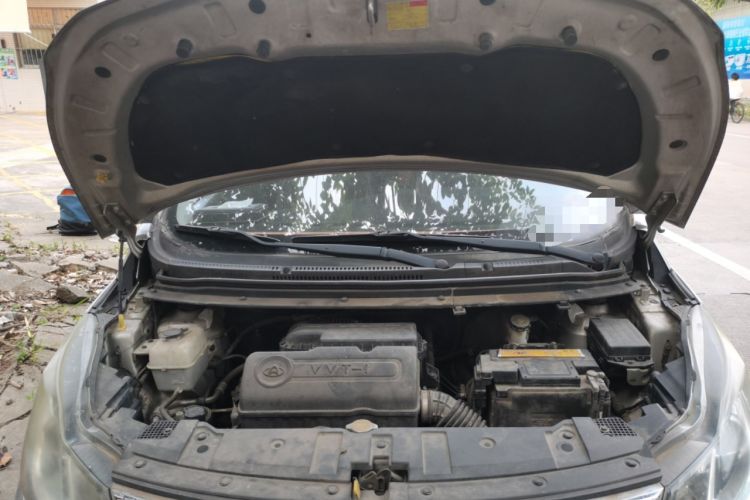 Used CHANGAN KAICHENG Oushang A600 2016 1.5L Manual Luxury 7-Seater Engine Bay