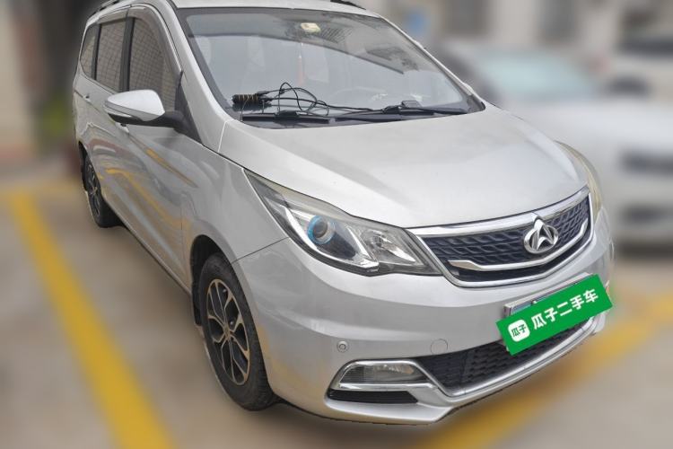 Used CHANGAN KAICHENG Oushang A600 2016 1.5L Manual Luxury 7-Seater Exterior 2