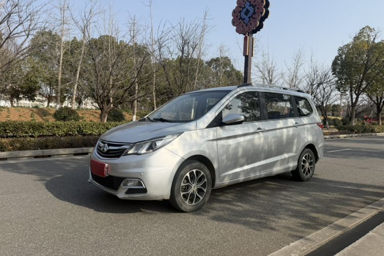 Used CHANGAN KAICHENG Oushang A600 2016 1.5L Manual Luxury 7-Seater Exterior 5