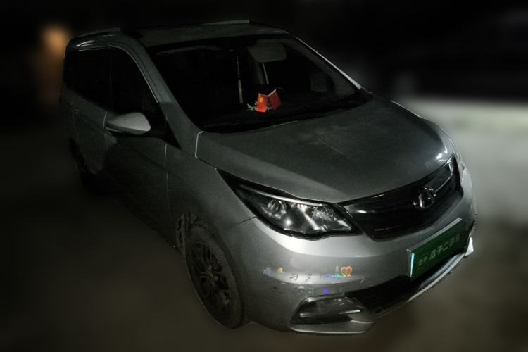 Used CHANGAN KAICHENG Oushang A600 2016 1.5L Manual Luxury 7-Seater Front Right 45 Deg