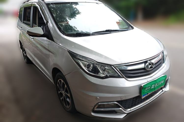 Used CHANGAN KAICHENG Oushang A600 2016 1.5L Manual Luxury 7-Seater Front Right 45 Deg