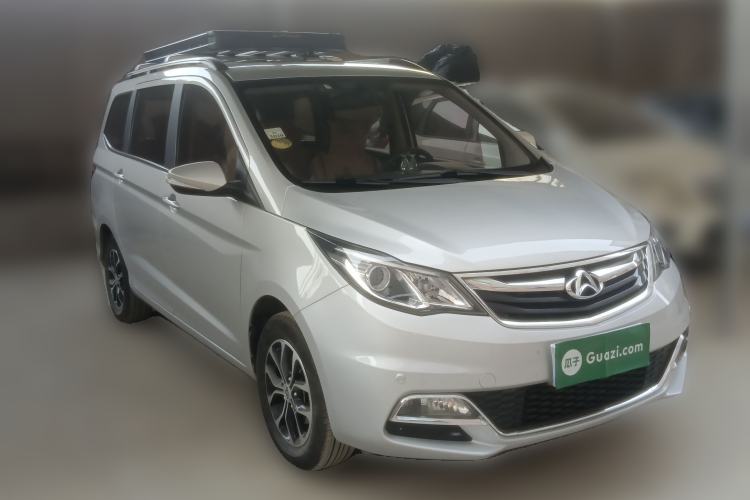 Used CHANGAN KAICHENG Oushang A600 2016 1.5L Manual Luxury 7-Seater Front Right 45 Deg