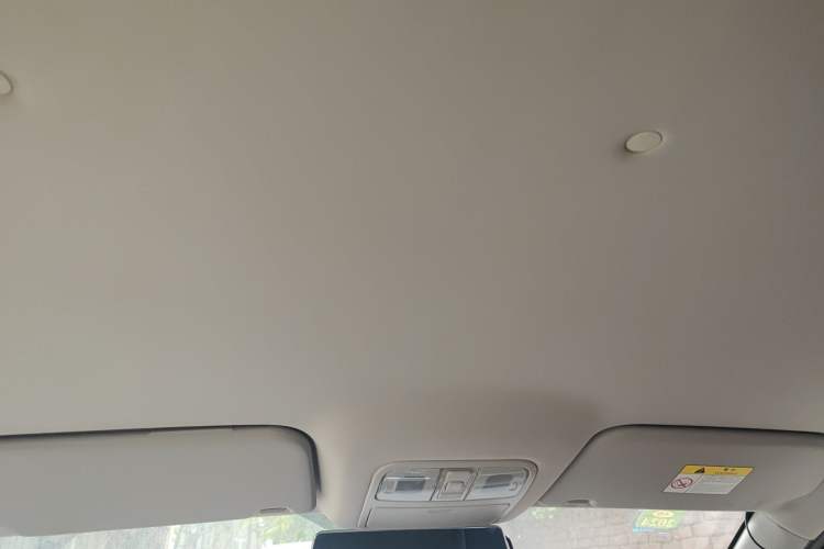 Used CHANGAN KAICHENG Oushang A600 2016 1.5L Manual Elite 7-Seater Headliner