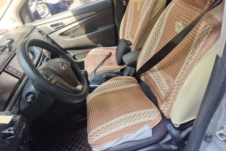Used CHANGAN KAICHENG Oushang A600 2016 1.5L Manual Luxury 6-Seater Left Front Seat
