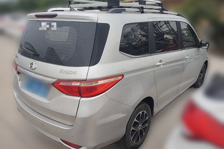 Used CHANGAN KAICHENG Oushang A600 2016 1.5L Manual Luxury 7-Seater Rear Right 45 Deg