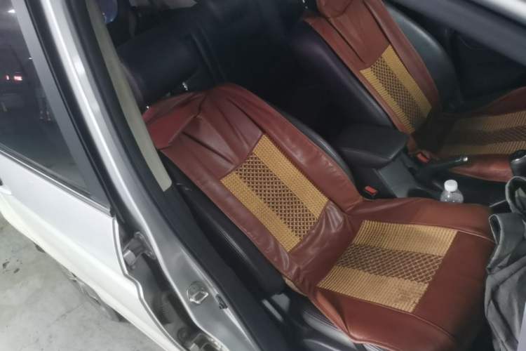 Used CHANGAN KAICHENG Oushang A600 2016 1.5L Manual Luxury 7-Seater Right Front Seat