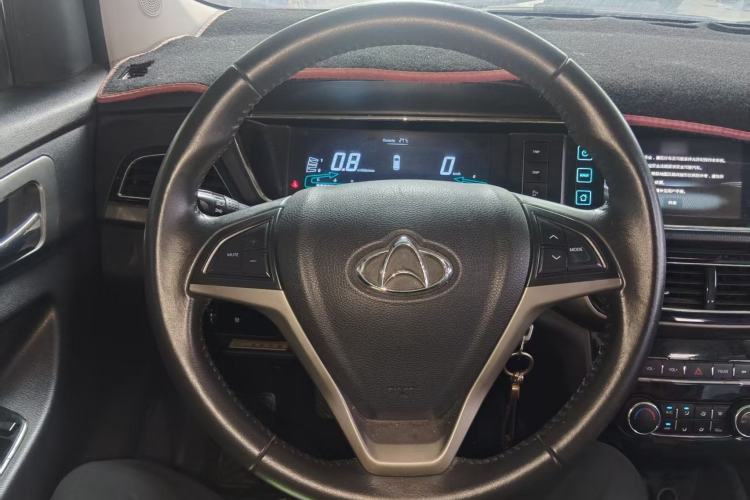 Used CHANGAN KAICHENG Oushang A600 2016 1.5L Manual Luxury 7-Seater Steering Wheel