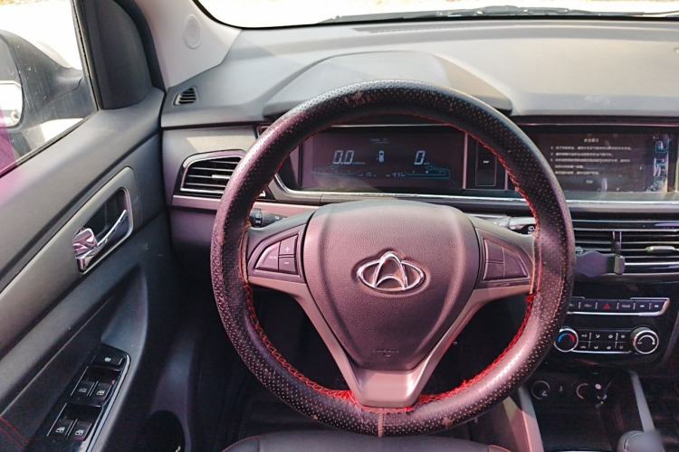 Used CHANGAN KAICHENG Oushang A600 2016 1.5L Manual Elite 7-Seater Steering Wheel