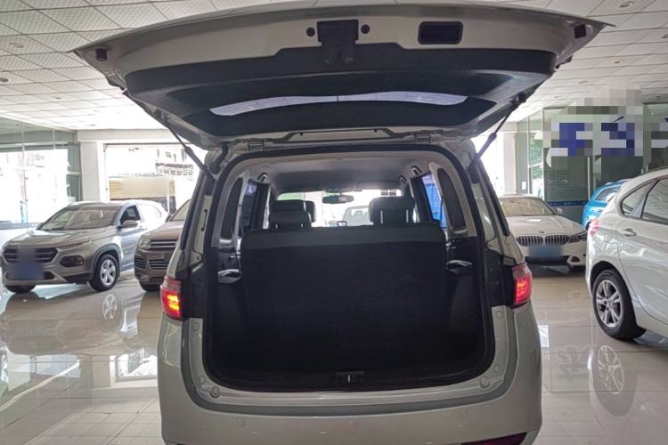 Used CHANGAN KAICHENG Oushang A600 2016 1.5L Manual Elite 7-Seater Trunk