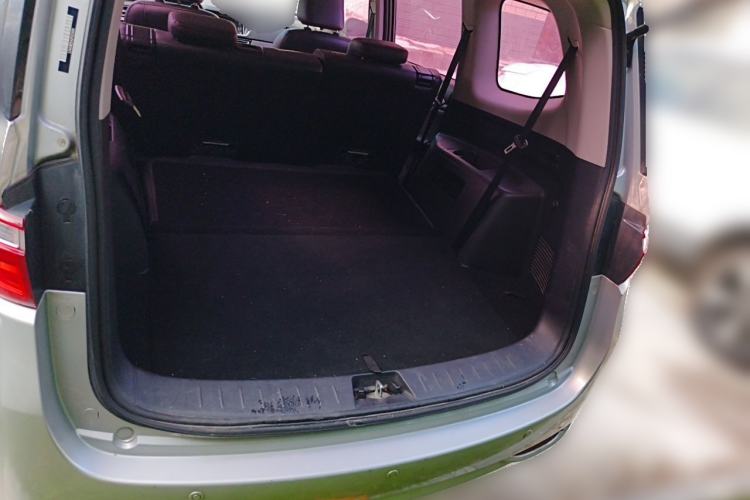 Used CHANGAN KAICHENG Oushang A600 2016 1.5L Manual Elite 7-Seater Trunk