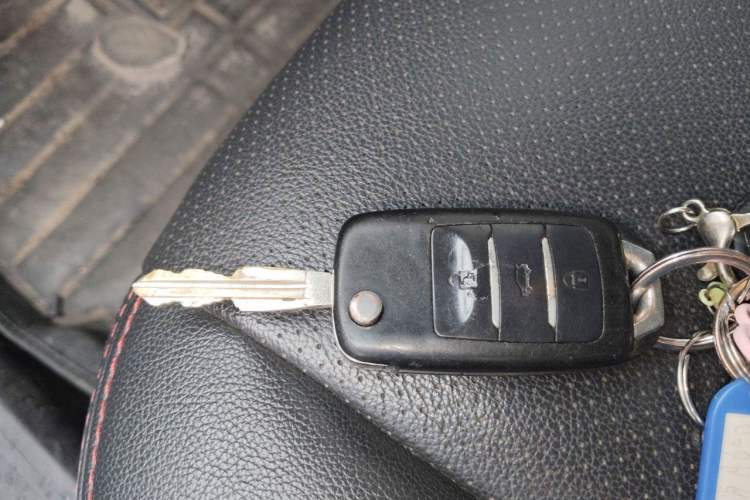 Used CHANGAN KAICHENG Oushang A600 2016 1.5L Manual Elite 7-Seater Vehicle Key