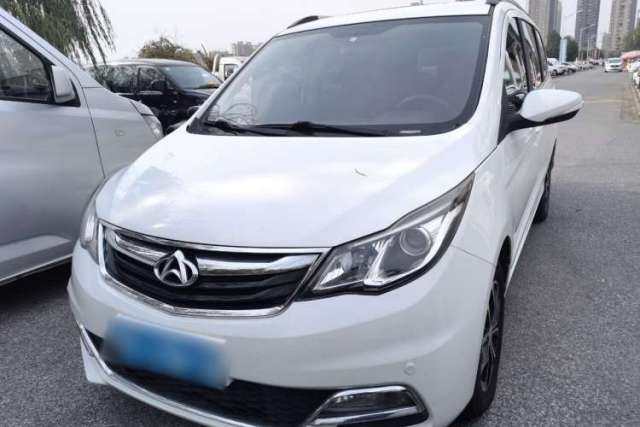 CHANGAN KAICHENG Oushang A600 2016 1.5L Manual Luxury 7-Seater مستعملة