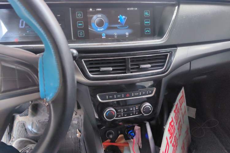 Used CHANGAN KAICHENG Oushang A600 2016 1.5L Manual Elite 7-Seater Audio And AC Panel