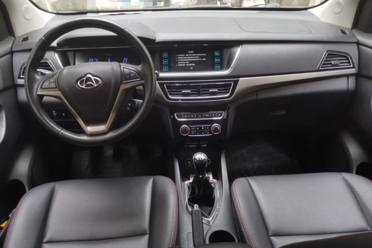 Used CHANGAN KAICHENG Oushang A600 2016 1.5L Manual Luxury 7-Seater Center Console
