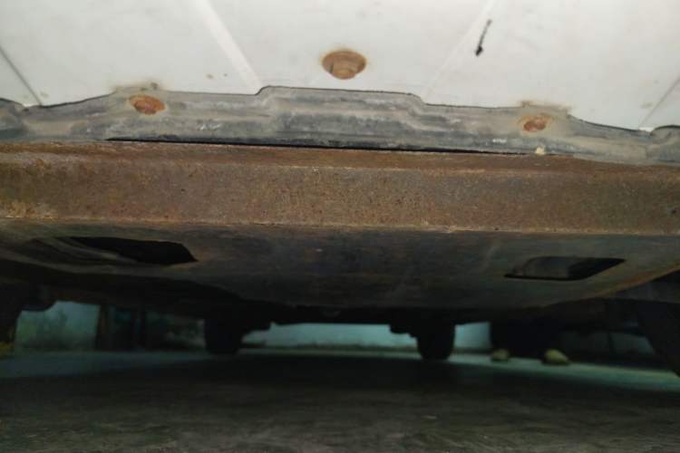Used CHANGAN KAICHENG Oushang A600 2016 1.5L Manual Elite 7-Seater Chassis Front