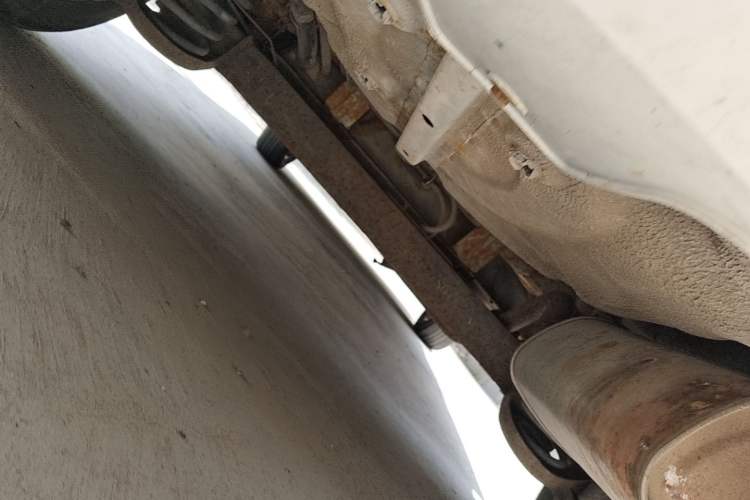 Used CHANGAN KAICHENG Oushang A600 2016 1.5L Manual Elite 7-Seater Chassis Rear