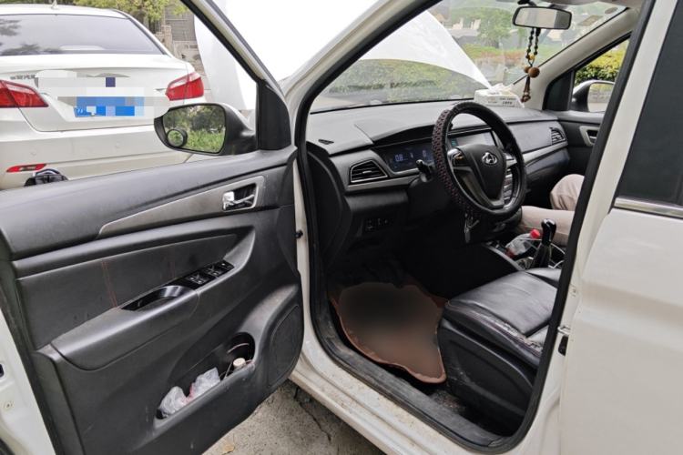 Used CHANGAN KAICHENG Oushang A600 2016 1.5L Manual Luxury 7-Seater Driver Seat