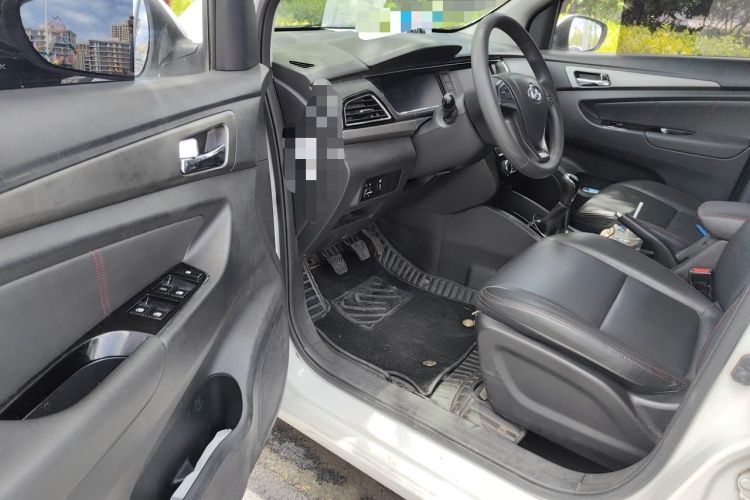 Used CHANGAN KAICHENG Oushang A600 2016 1.5L Manual Elite 7-Seater Driver Seat