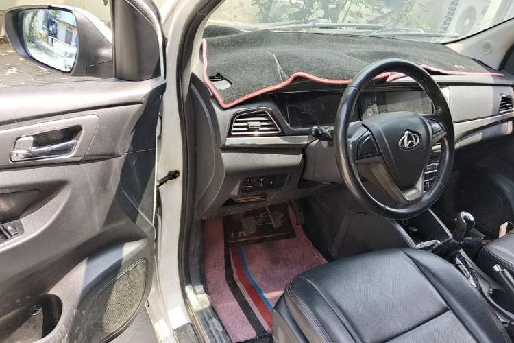 Used CHANGAN KAICHENG Oushang A600 2016 1.5L Manual Elite 7-Seater Driver Seat