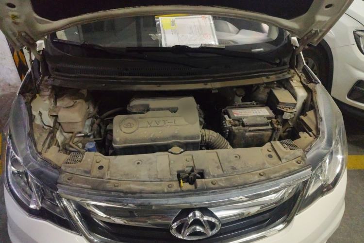Used CHANGAN KAICHENG Oushang A600 2016 1.5L Manual Elite 7-Seater Engine Bay