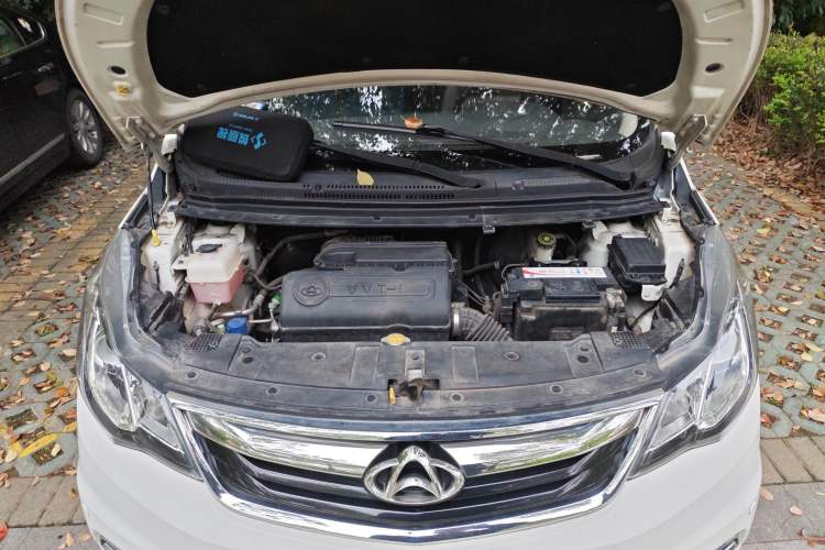 Used CHANGAN KAICHENG Oushang A600 2016 1.5L Manual Luxury 7-Seater Engine Bay