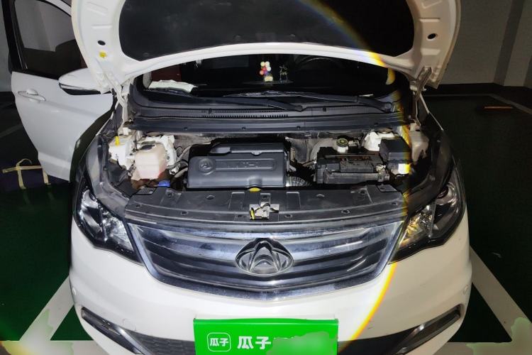 Used CHANGAN KAICHENG Oushang A600 2016 1.5L Manual Luxury 7-Seater Engine Bay