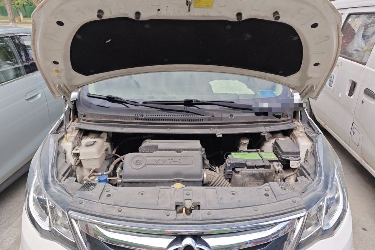 Used CHANGAN KAICHENG Oushang A600 2016 1.5L Manual Luxury 7-Seater Engine Bay