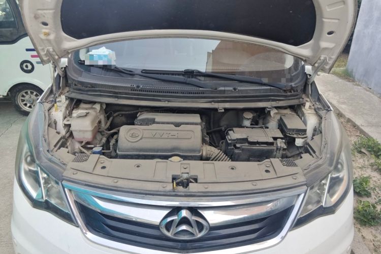 Used CHANGAN KAICHENG Oushang A600 2016 1.5L Manual Luxury 7-Seater Engine Bay
