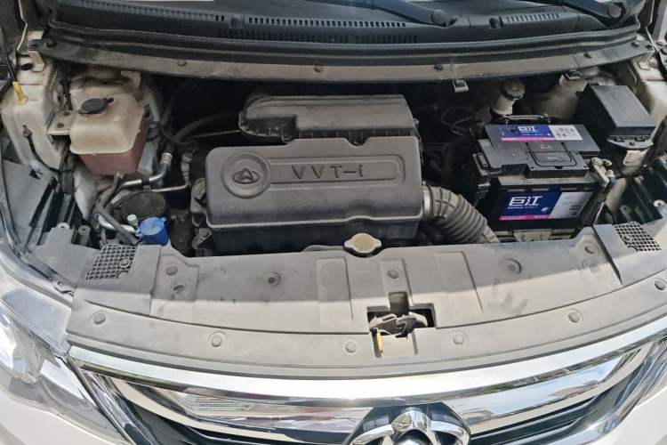 Used CHANGAN KAICHENG Oushang A600 2016 1.5L Manual Luxury 7-Seater Engine Bay