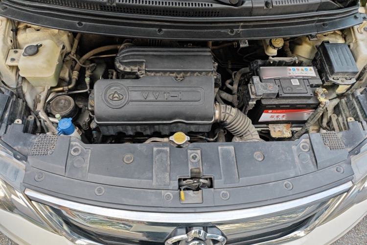 Used CHANGAN KAICHENG Oushang A600 2016 1.5L Manual Elite 7-Seater Engine Bay