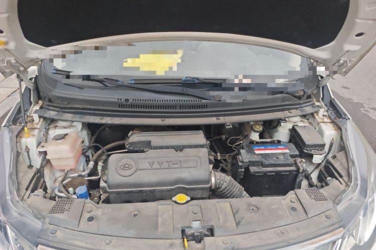 Used CHANGAN KAICHENG Oushang A600 2016 1.5L Manual Luxury 7-Seater Engine Bay