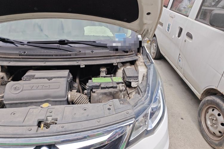 Used CHANGAN KAICHENG Oushang A600 2016 1.5L Manual Luxury 7-Seater Engine Bay Left
