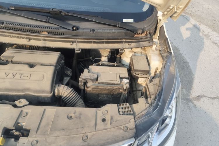 Used CHANGAN KAICHENG Oushang A600 2016 1.5L Manual Luxury 7-Seater Engine Bay Left