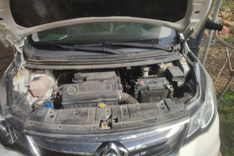 Used CHANGAN KAICHENG Oushang A600 2016 1.5L Manual Elite 7-Seater Engine Bay