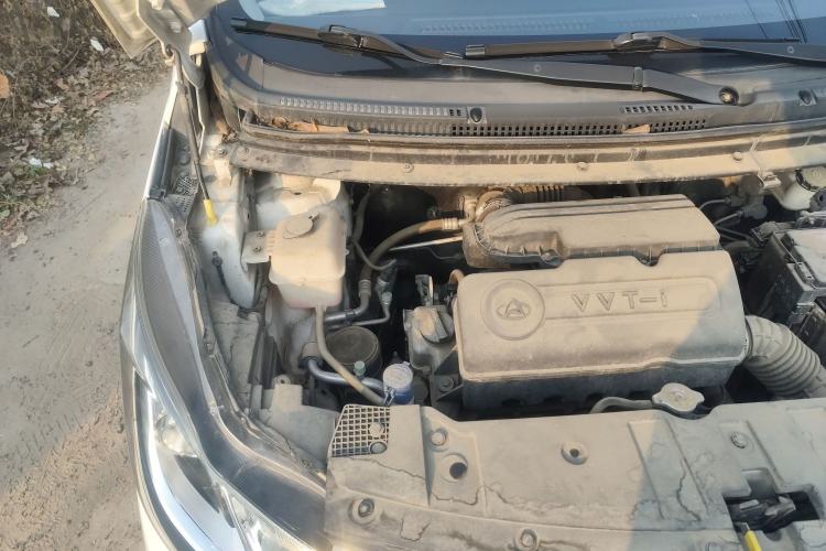 Used CHANGAN KAICHENG Oushang A600 2016 1.5L Manual Luxury 7-Seater Engine Bay Right
