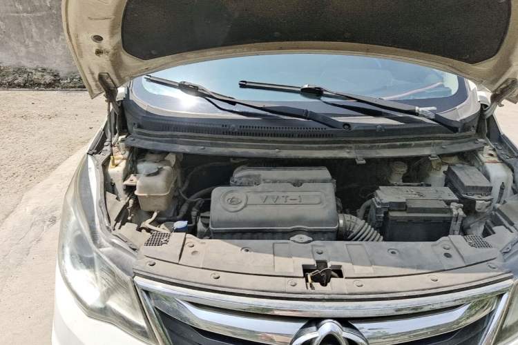 Used CHANGAN KAICHENG Oushang A600 2016 1.5L Manual Elite 7-Seater Engine Bay Right