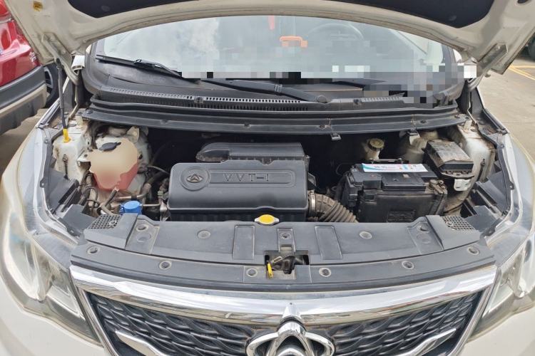 Used CHANGAN KAICHENG Oushang A600 2016 1.5L Manual Luxury 7-Seater Engine Bay