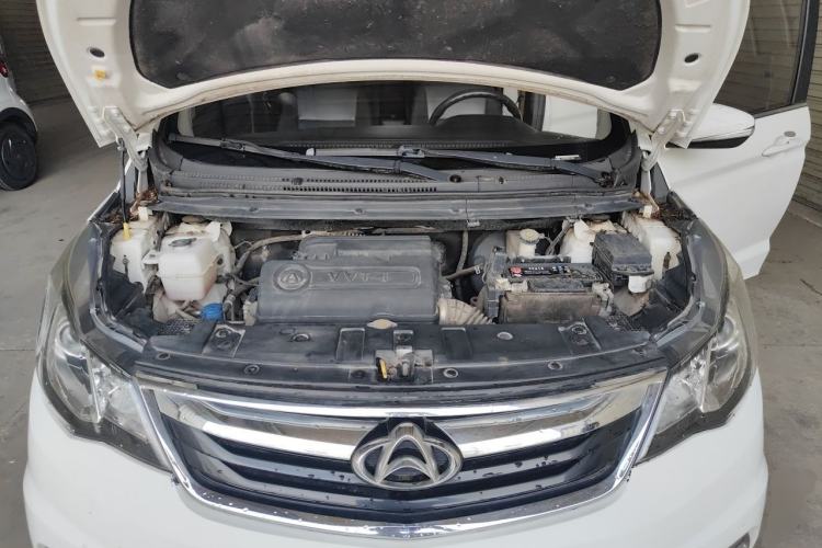 Used CHANGAN KAICHENG Oushang A600 2016 1.5L Manual Luxury 7-Seater Engine Bay