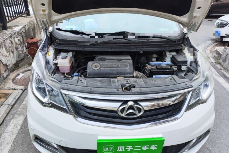 Used CHANGAN KAICHENG Oushang A600 2016 1.5L Manual Luxury 7-Seater Engine Bay