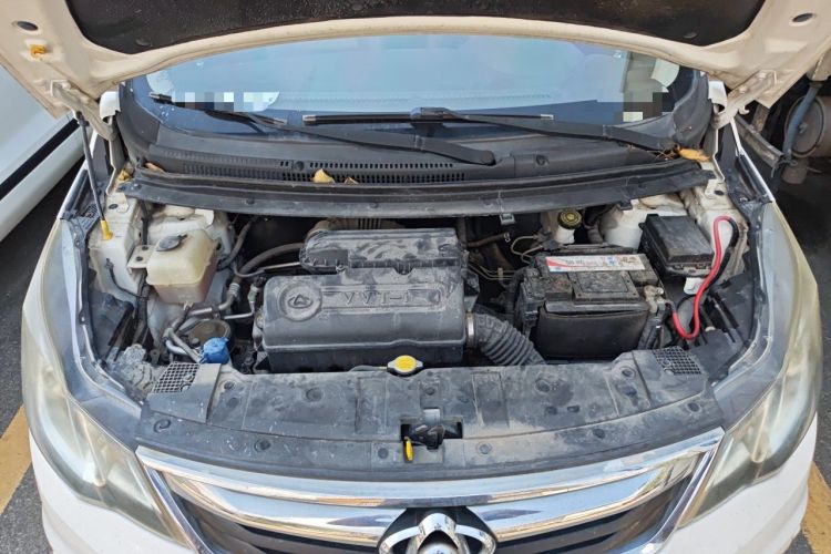 Used CHANGAN KAICHENG Oushang A600 2016 1.5L Manual Luxury 6-Seater Engine Bay