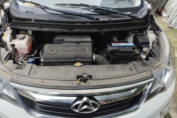 Used CHANGAN KAICHENG Oushang A600 2016 1.5L Manual Luxury 7-Seater Engine Bay