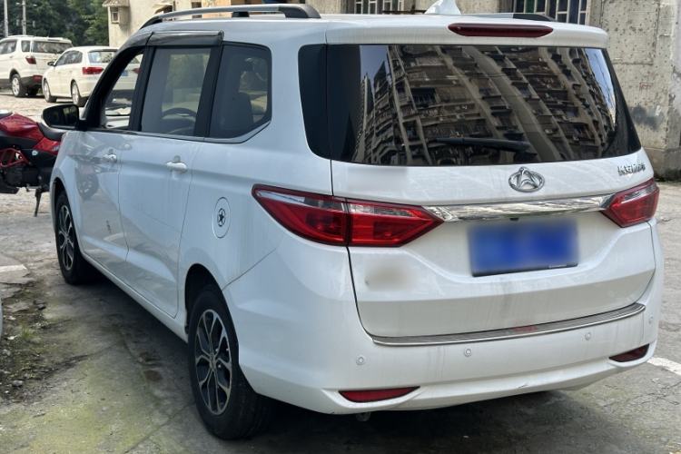 Used CHANGAN KAICHENG Oushang A600 2016 1.5L Manual Luxury 7-Seater Exterior 1