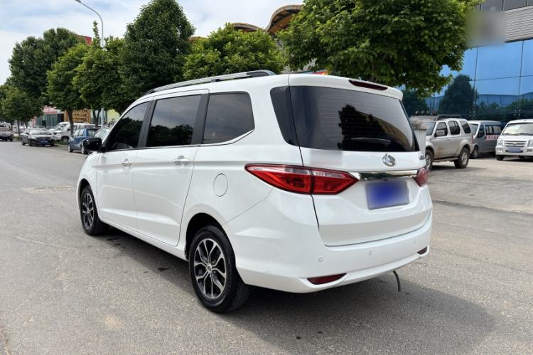 Used CHANGAN KAICHENG Oushang A600 2016 1.5L Manual Luxury 7-Seater Exterior 2