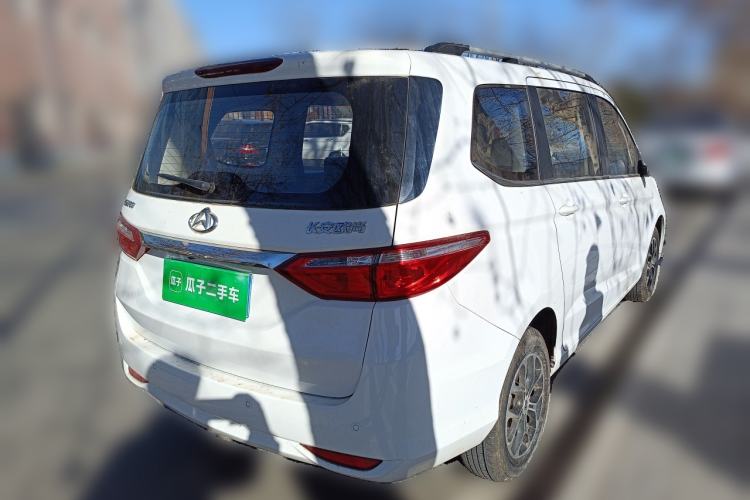 Used CHANGAN KAICHENG Oushang A600 2016 1.5L Manual Luxury 7-Seater Exterior 5