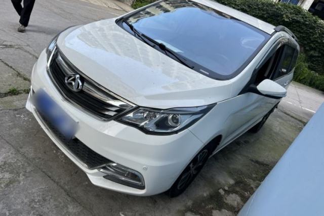 Used CHANGAN KAICHENG Oushang A600 2016 1.5L Manual Luxury 7-Seater