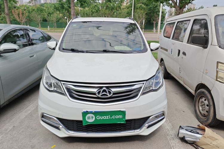 Used CHANGAN KAICHENG Oushang A600 2016 1.5L Manual Luxury 7-Seater Front