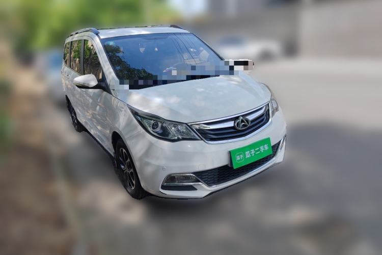 Used CHANGAN KAICHENG Oushang A600 2016 1.5L Manual Luxury 7-Seater Front Right 45 Deg